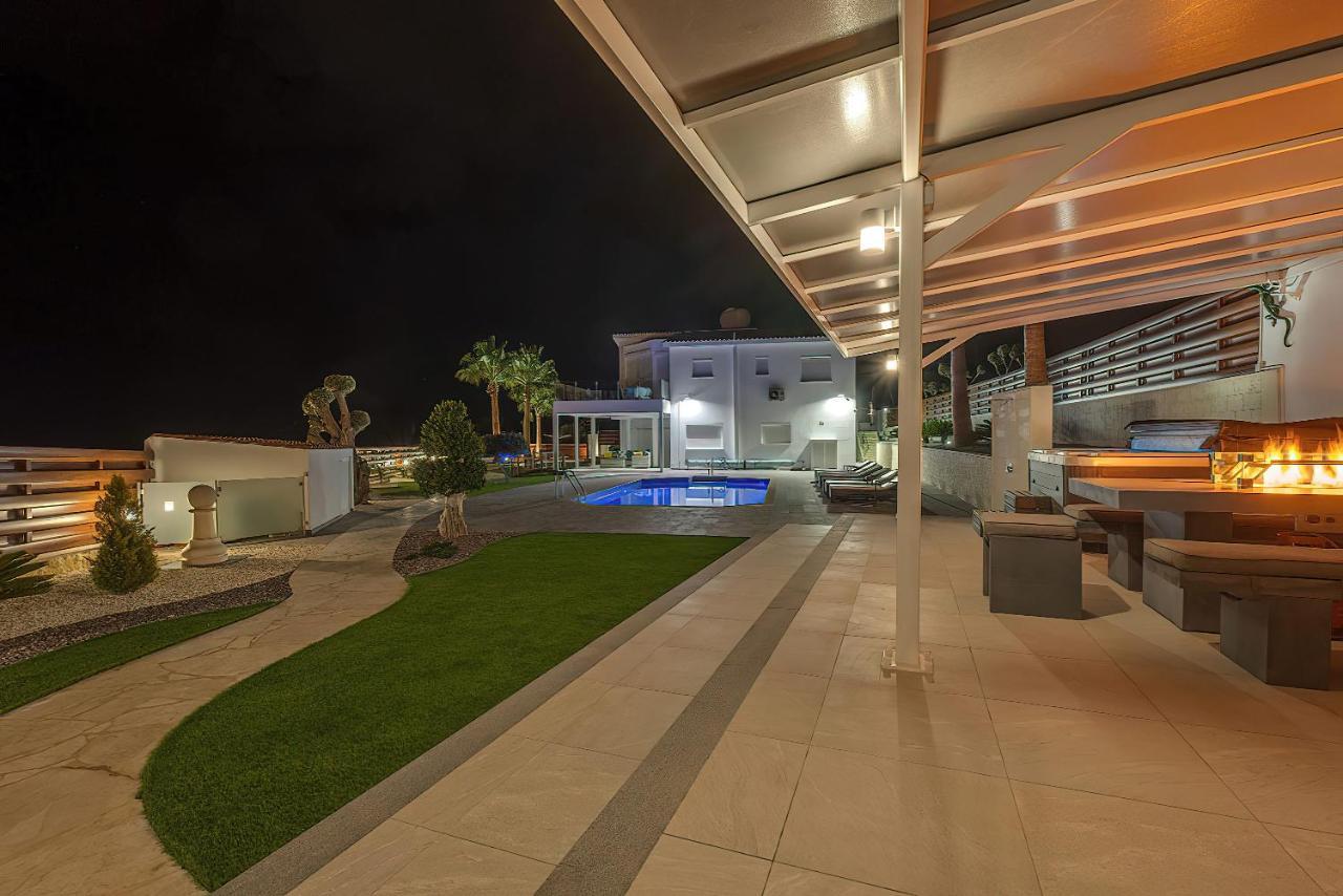 Villa Prasino Mercan Koyu Dış mekan fotoğraf